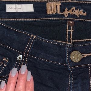 KUT from the Kloth size 6 dark denim